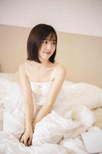 成色18K1.8811.7V18K1.8811.7V