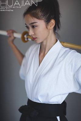 夜班护士1979年意大利