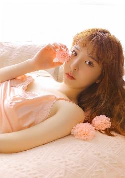 加勒比女海盗完整版