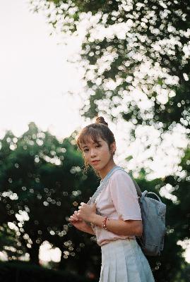 三年片段在线观看免费观看第一集