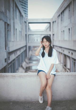 久久影视电视剧凤归四时歌