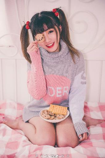 两个人轮流上24小时的班